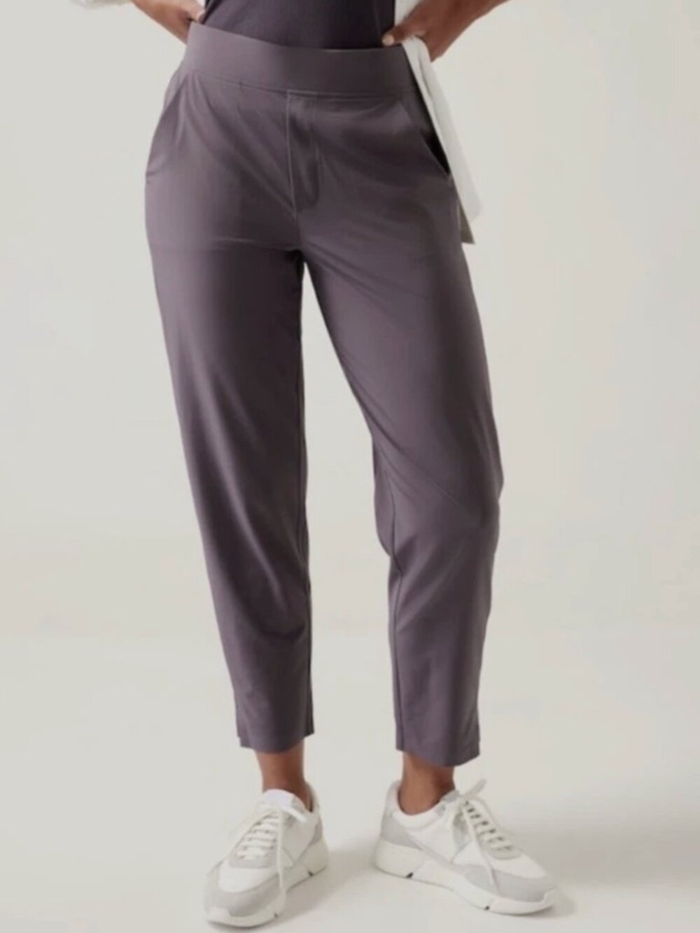 Athleta Brooklyn Mid-Rise Ankle Pants Dusk Violet Purple Size 10 Lightweight